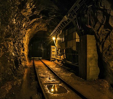 Mine shaft air intake